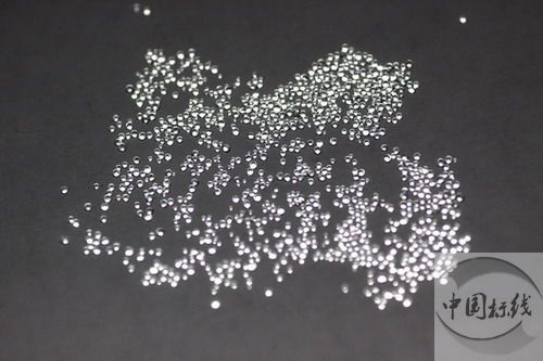 平武金属表面处理厂喷砂玻璃微珠清理